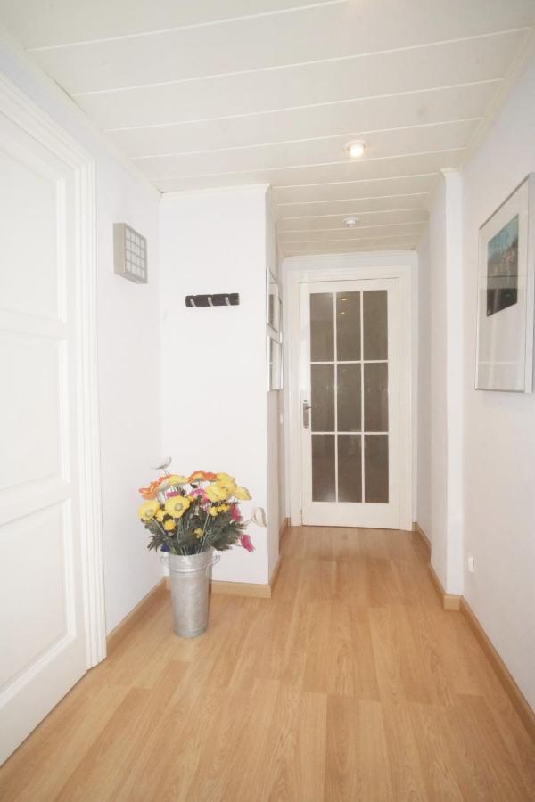 Lovely Apartment At Park Gueell Barcelona Exterior photo