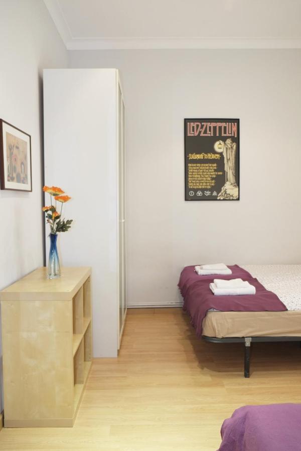 Lovely Apartment At Park Gueell Barcelona Exterior photo
